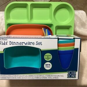 NIB 6 pc place setting, 4 place settings, kids dinnerware set.